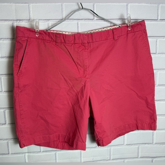 Tommy Hilfiger Vibrant Pink Women's 100% cotton shorts /size 16 - Picture 1 of 10